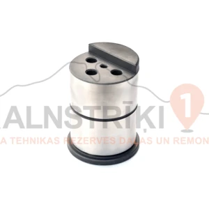 Tapa Komatsu rāmja vidus